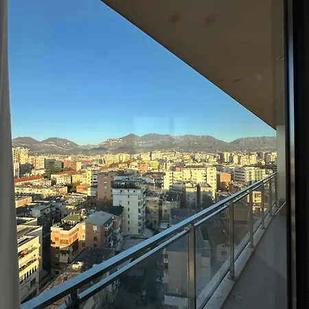 Renas 4 Apartment *